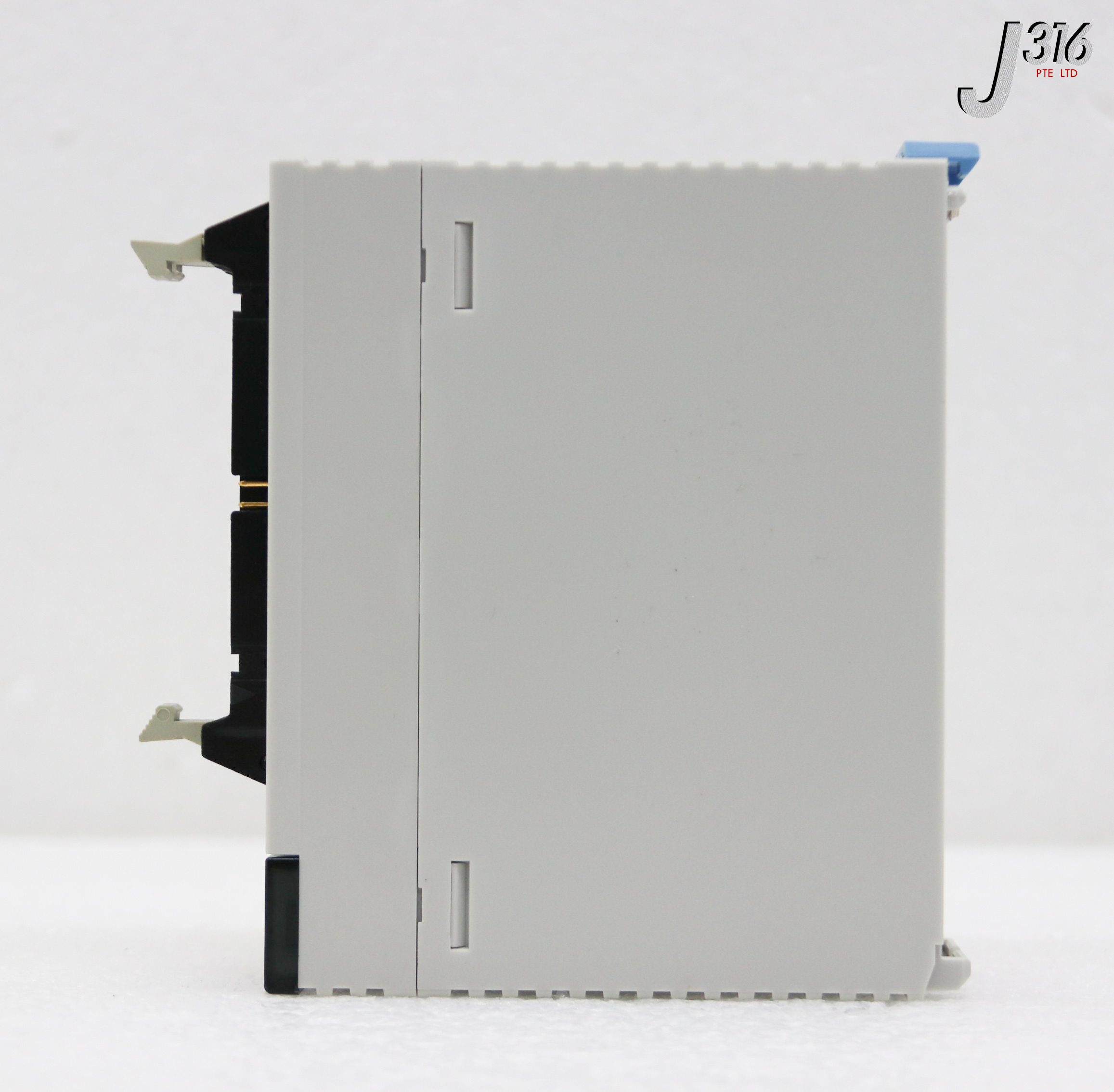 35242 NAIS FP2 I/O UNIT FP2-XY64D2T | eBay